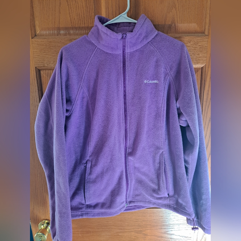 Columbia zip up